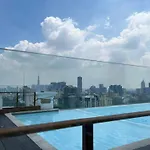 Leman Luxury Suites