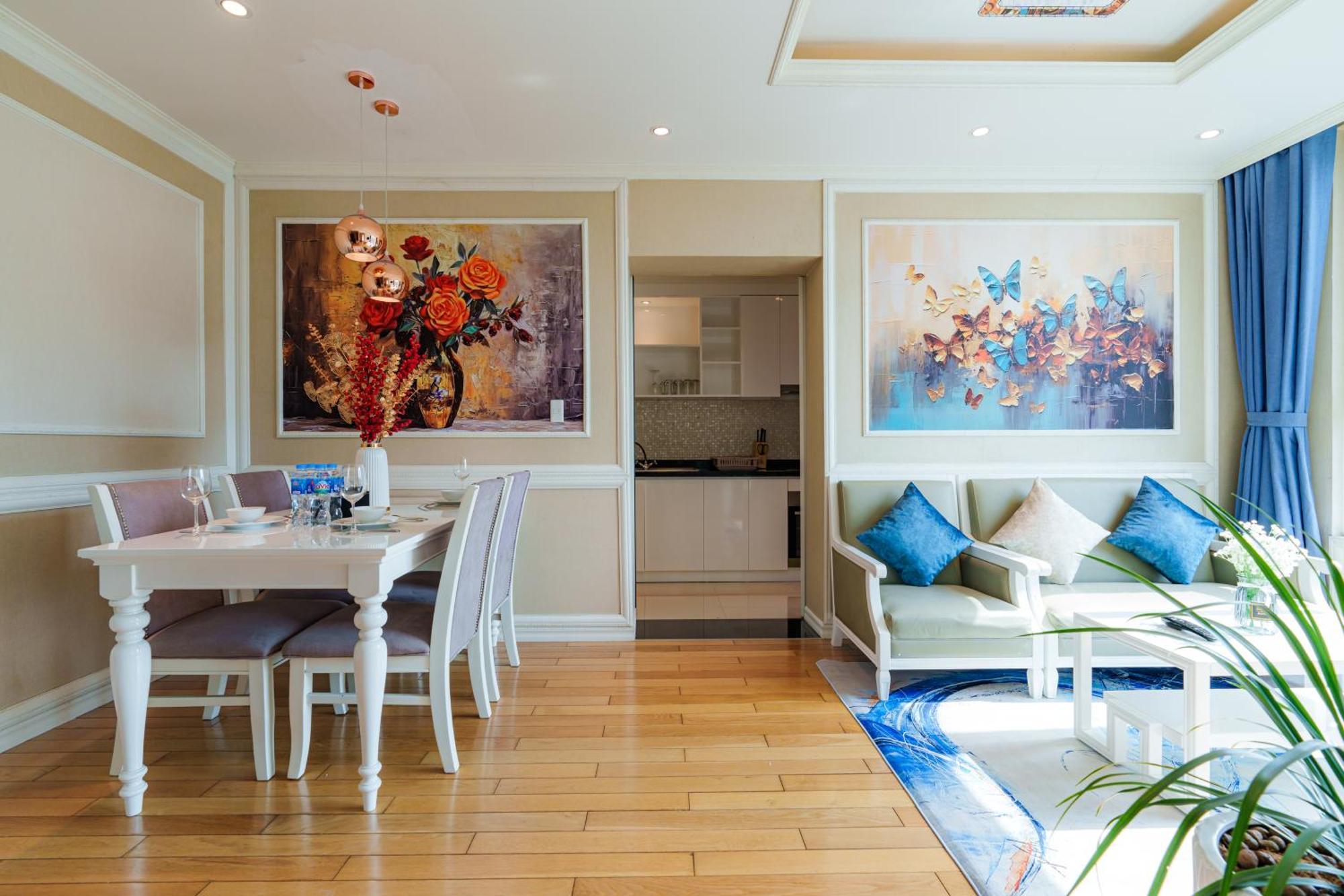 Leman Luxury * TP. Hồ Chí Minh