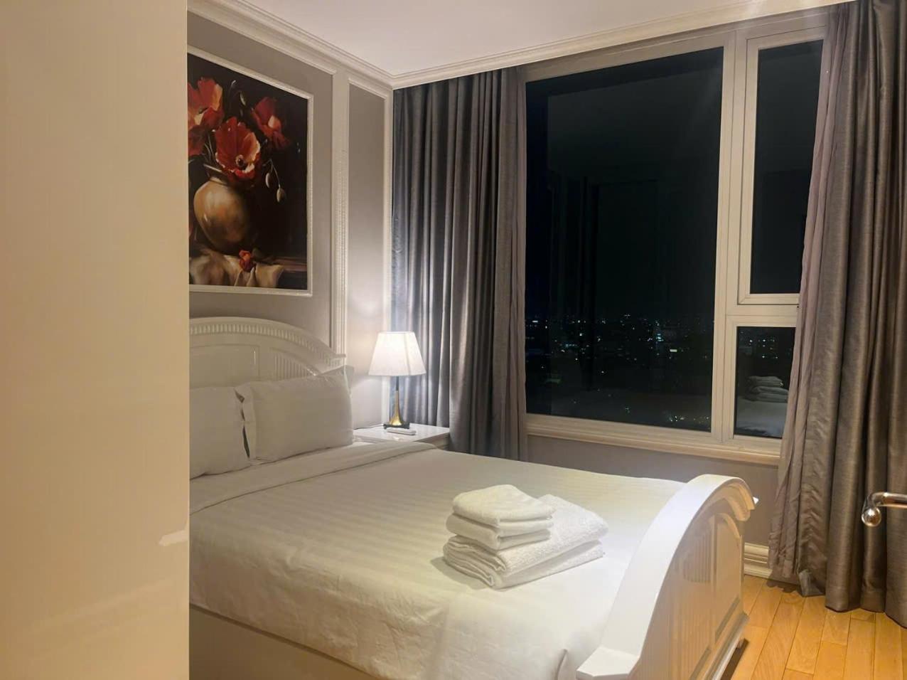 Leman Luxury Ho Chi Minh City